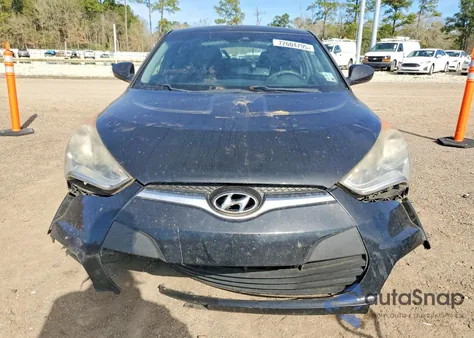 2013 Hyundai Veloster z USA, uszkodzony, nr VIN KMHTC6ADXDU131424